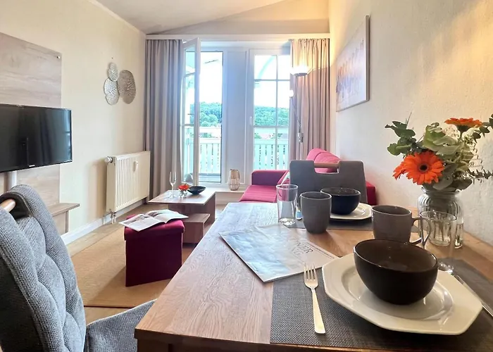 470, Seepark Apartment *